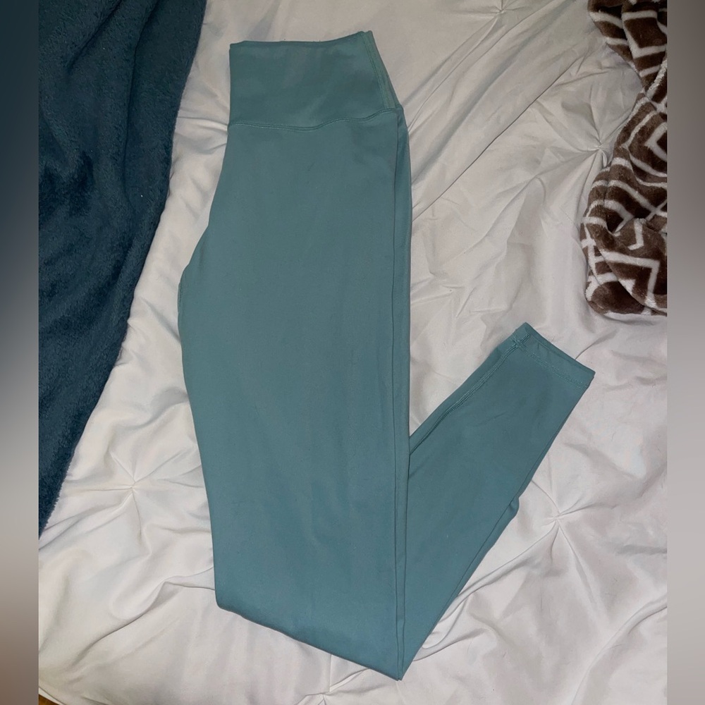 Alphalete leggings